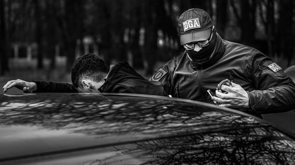 politist bucuresti flagrant permise de conducere