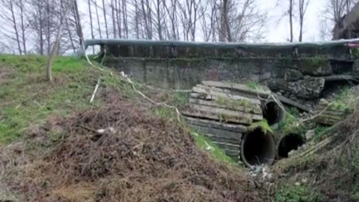 familii gorj pod surpare cutremure