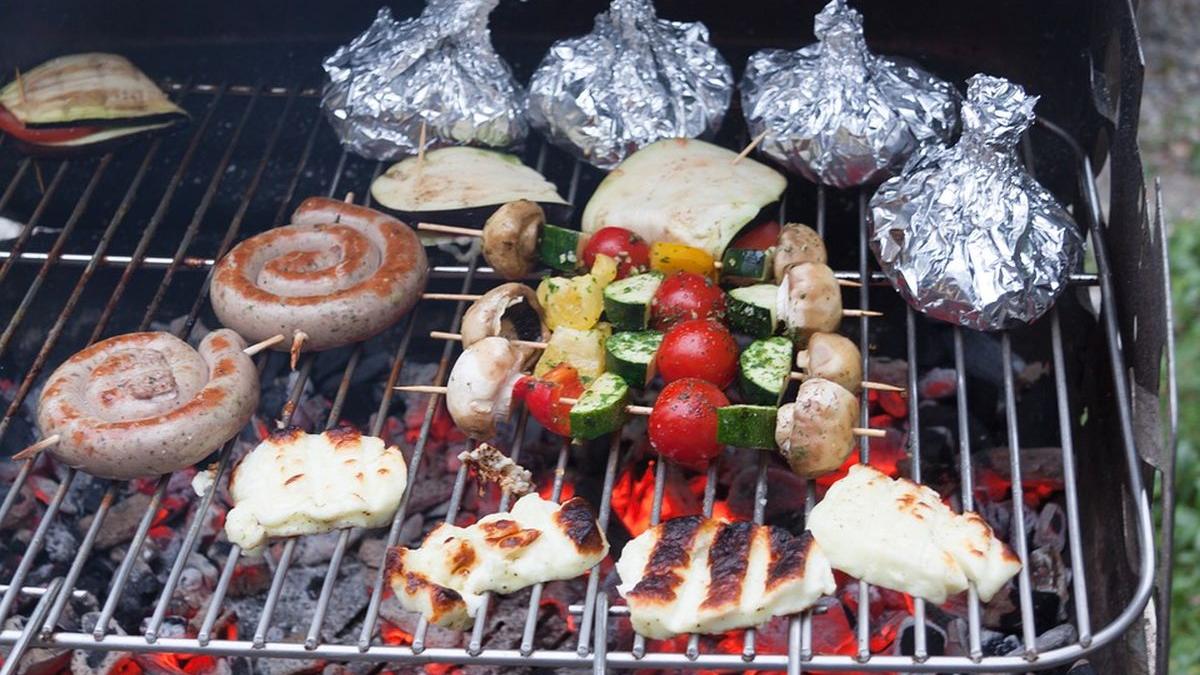 cand devine periculoasa folie aluminiu gatit bucatarie