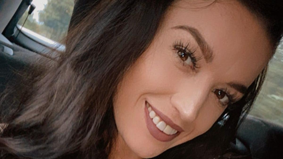 tanara mamica murit subit luni dureri de cap