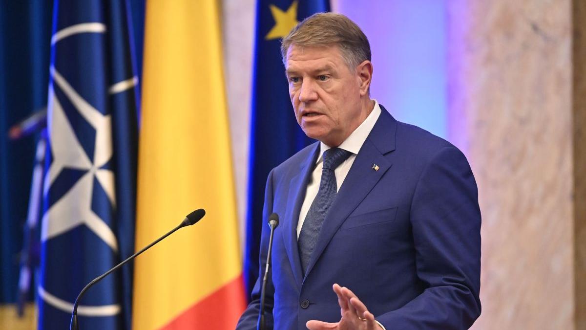 klaus iohannis pensii romani