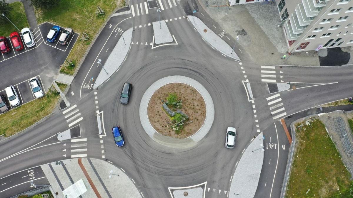 noi reguli circulatie sens giratoriu