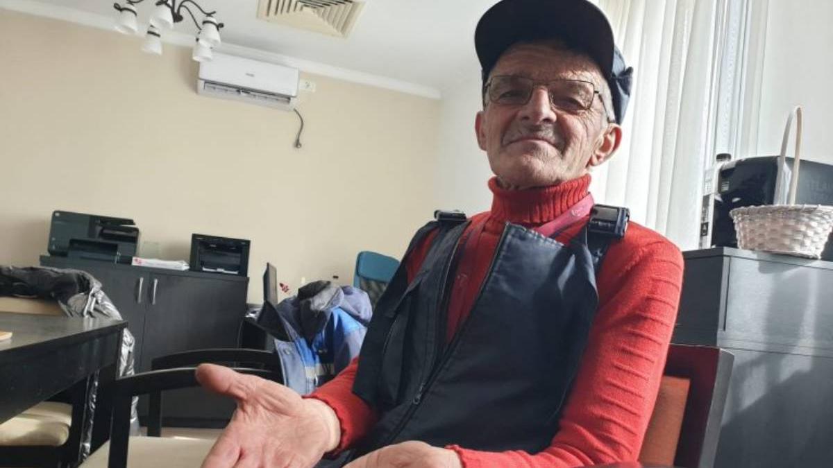 barbat 70 de ani munceste placere aeroport timisoara