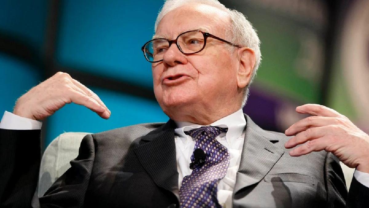 miliardar locuieste casa modesta cumparata 65 ani