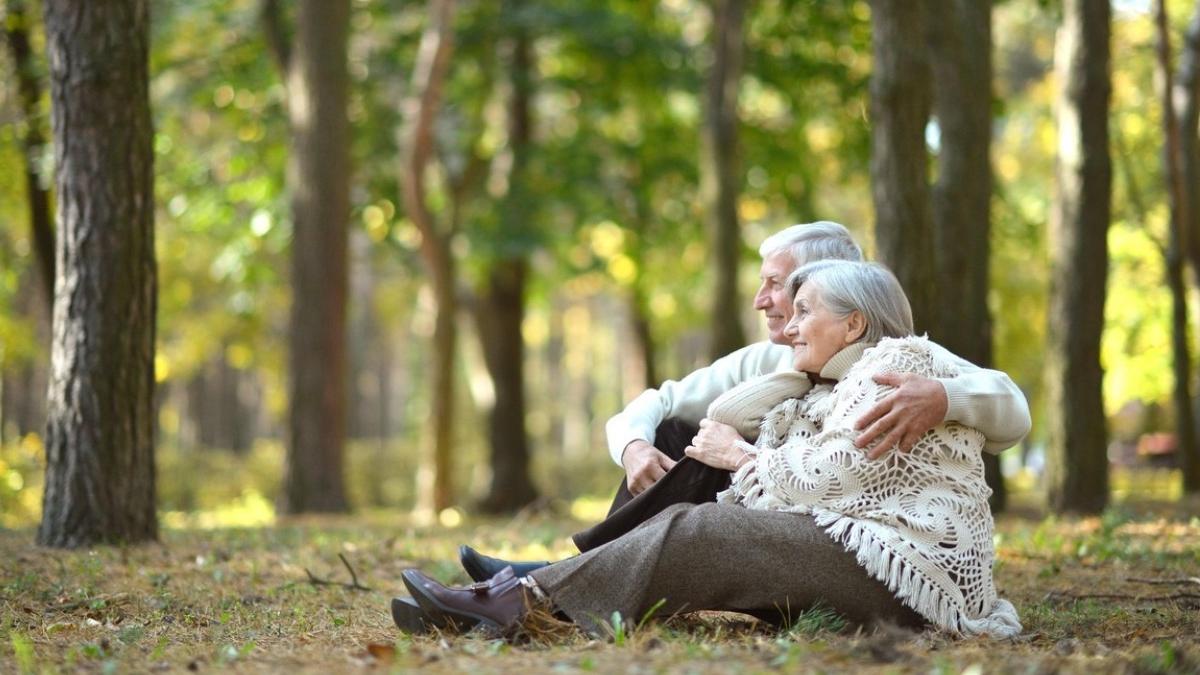 cinci tari zone albastre oamenii traiesc peste 100 de ani doua in europa