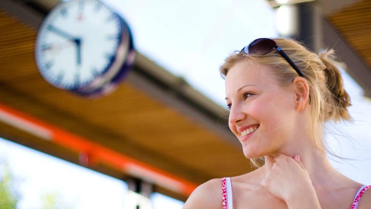 ora de vara 2023 romania