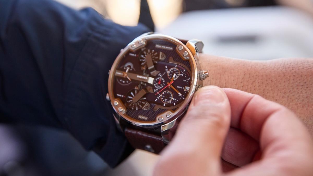 tara guvern a refuzat sa treaca ora de vara