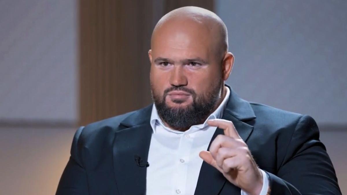 ghita ignat luptator mma detinut salvator orfani ucraina