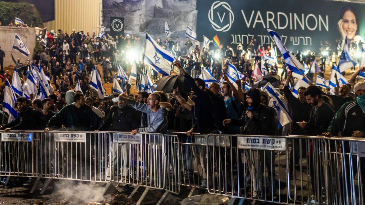 israel paralizat proteste fara precedent aeroport ben gurion port haifa blocate netanyahu somat