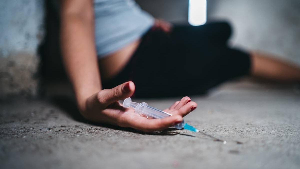 romani prinsi infern droguri povesti ignorate autoritati