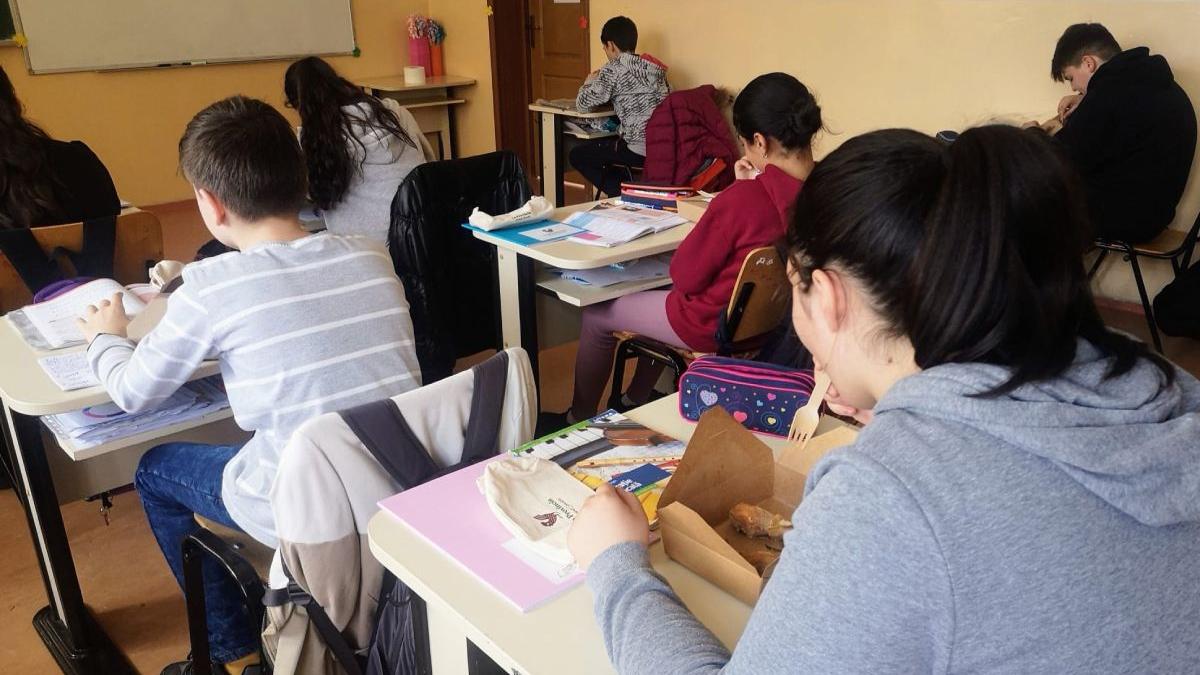 carmistin campania ziua meselor scolare valcea gorj