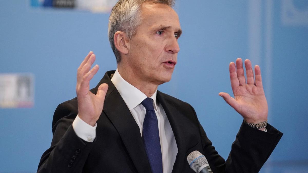 Jens Stoltenberg: "Steagul finlandez, arborat marți la sediul NATO din Bruxelles" | Finlanda devine oficial al 31-lea membru al Alianței Nord-Atlantice