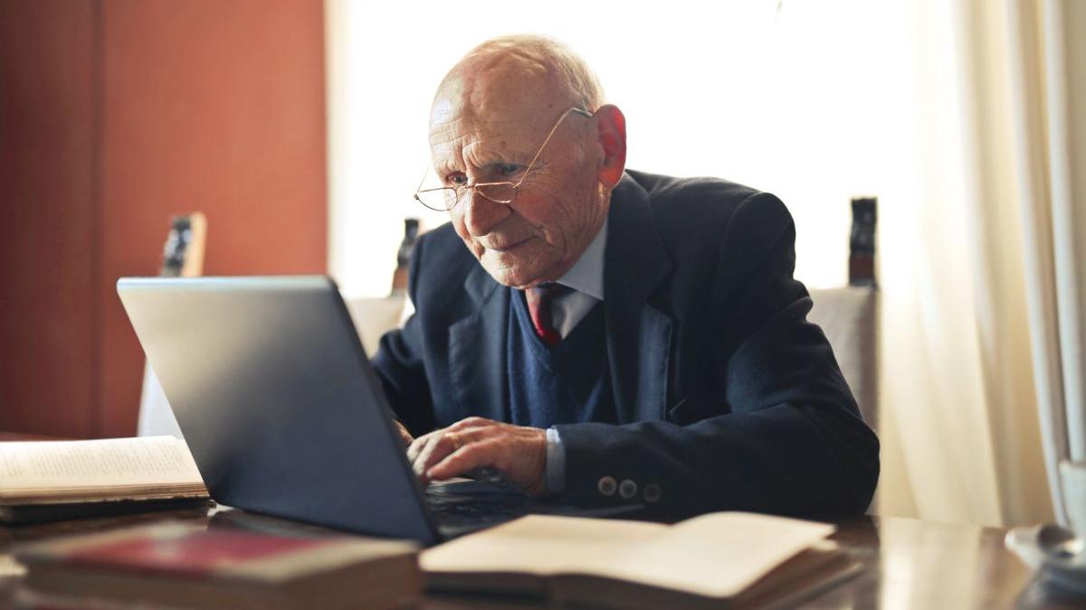 data pensionare casa nationala pensii formular