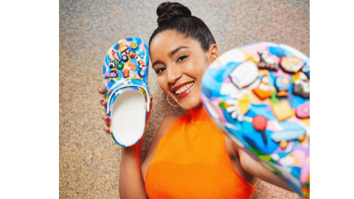 Crocs damă, un must-have în gardeorba oricărei femei