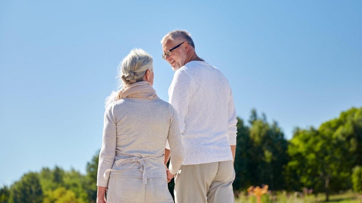 top tari cele mai multe persoane peste 65 ani sanatoase romania