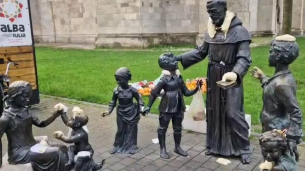 cetate alba iulia vandalizata coca aluat