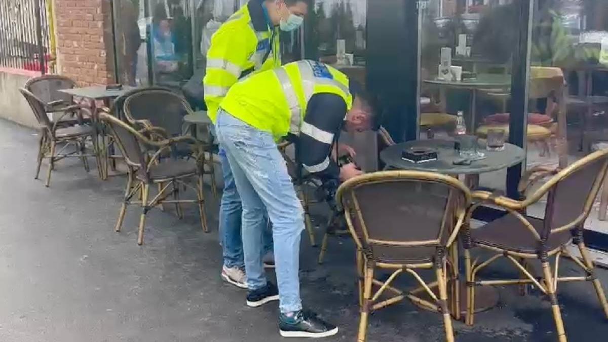 barbat injunghiat bistro lux bucuresti agresor fugit