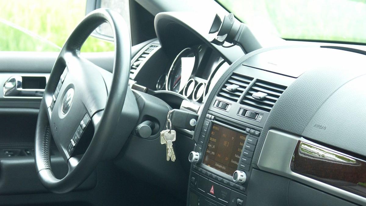 oprire motor destinatie specialisti sfaturi reducere cheltuieli intretinere autoturism