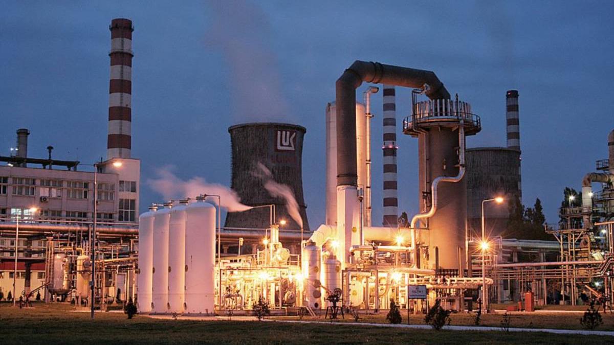 rusi conducere rafinarie petrotel lukoil ploiesti demisi