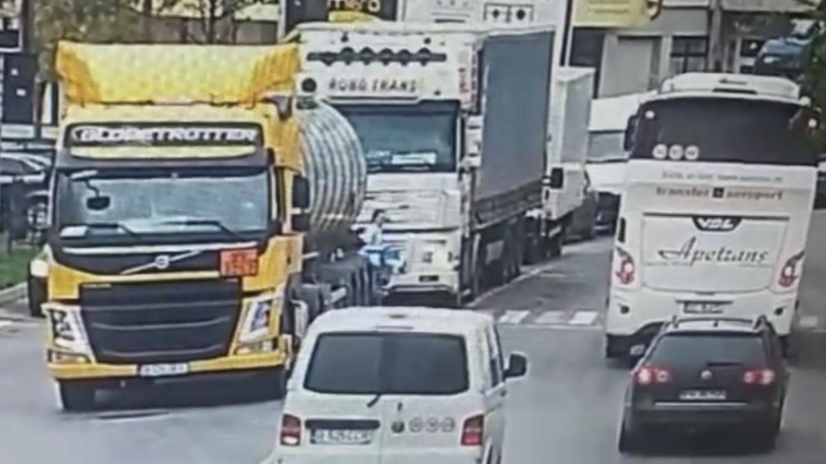 moment socant tir trece peste tanara traverseaza zebra ramnicu valcea