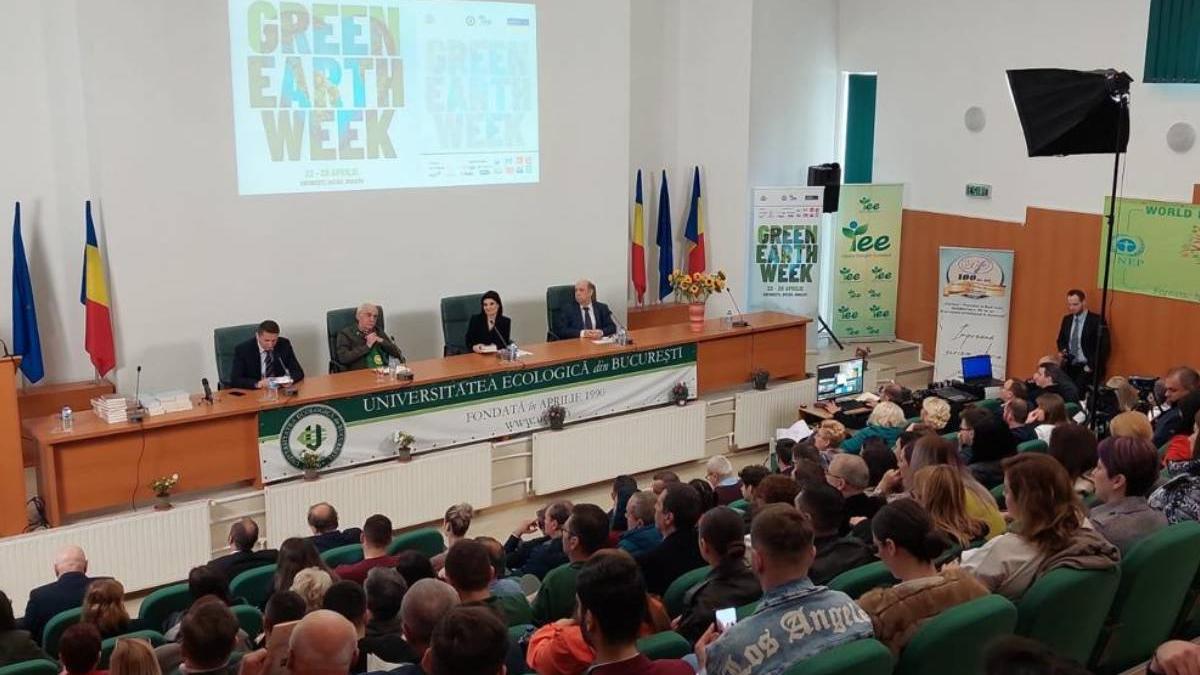 studenti ecologisti ales presedinte onoare