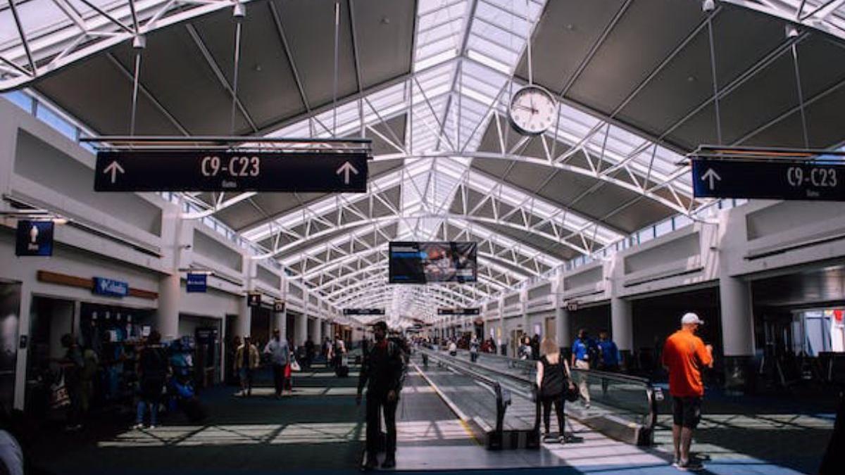 aeroport viena scuze romanilor controale suplimentare securitate