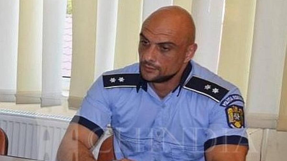 politist prins flagrant dna luat spaga