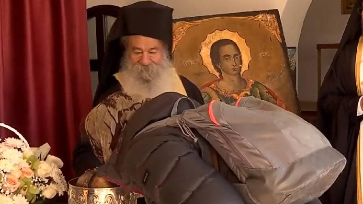 cap sfant apostol toma adus romania