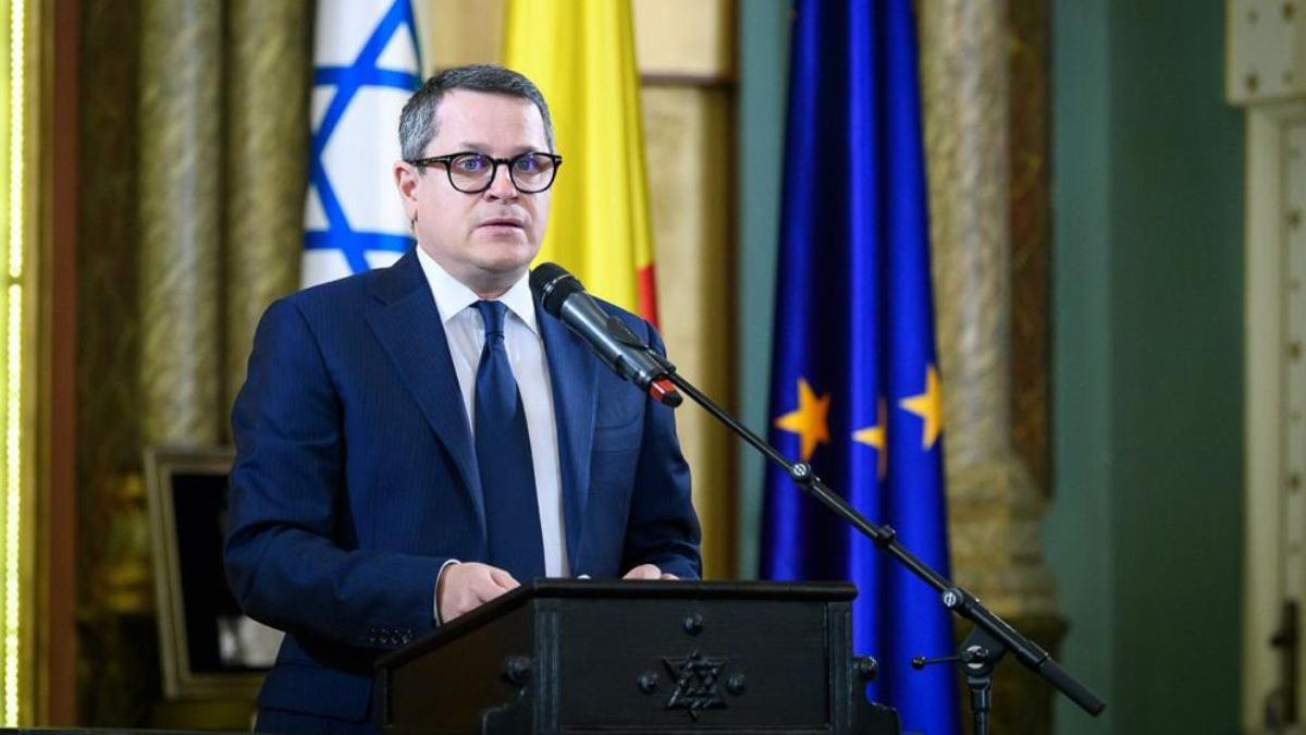 director sri eduard hellvig medalie de onoare federatia comunitatilor evreiesti din romania