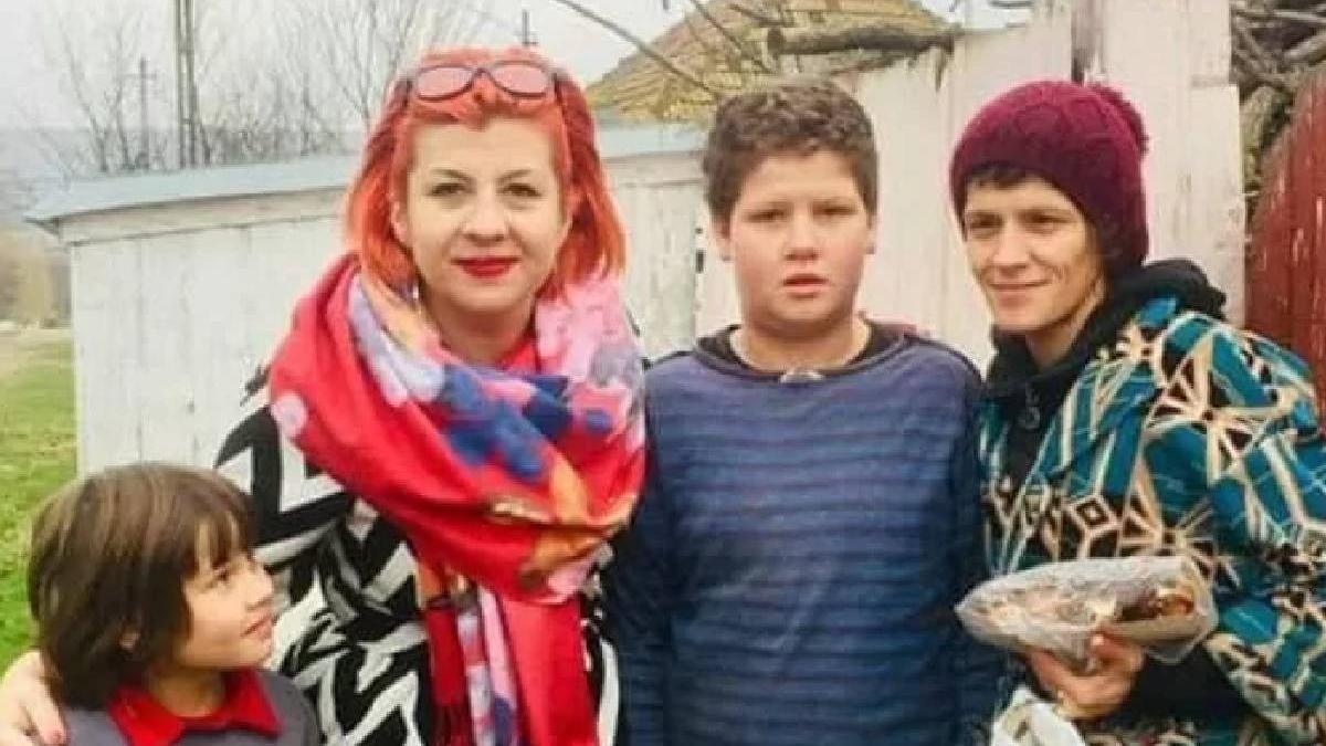 poveste impresionanta frati viseaza manance pizza