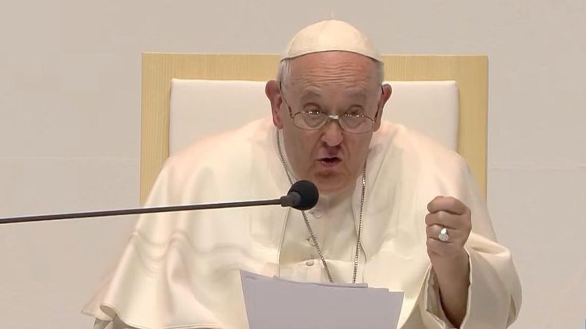 mesaj papa francisc ungaria 100 000 oameni