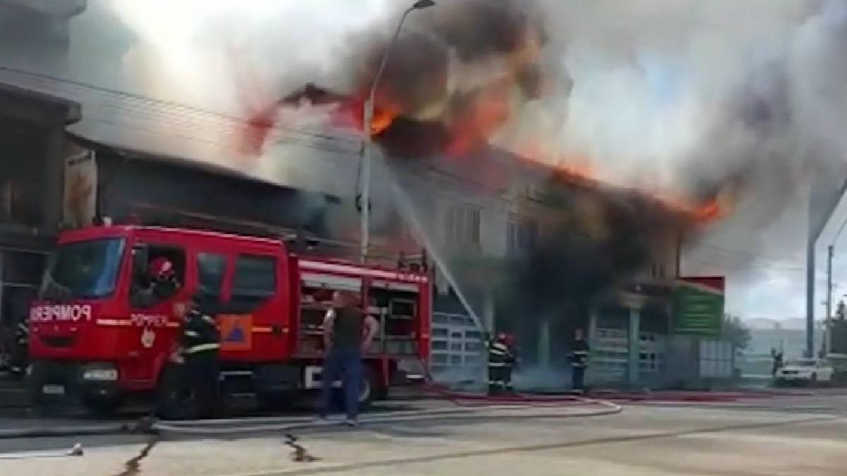 incendiu service auto drobeta turnu severin pericol explozie