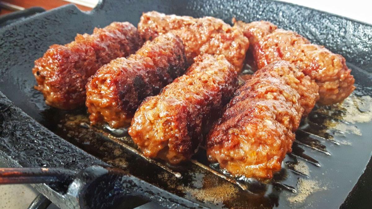 supa de mici inventie gastronomica patron restaurant pret preparare