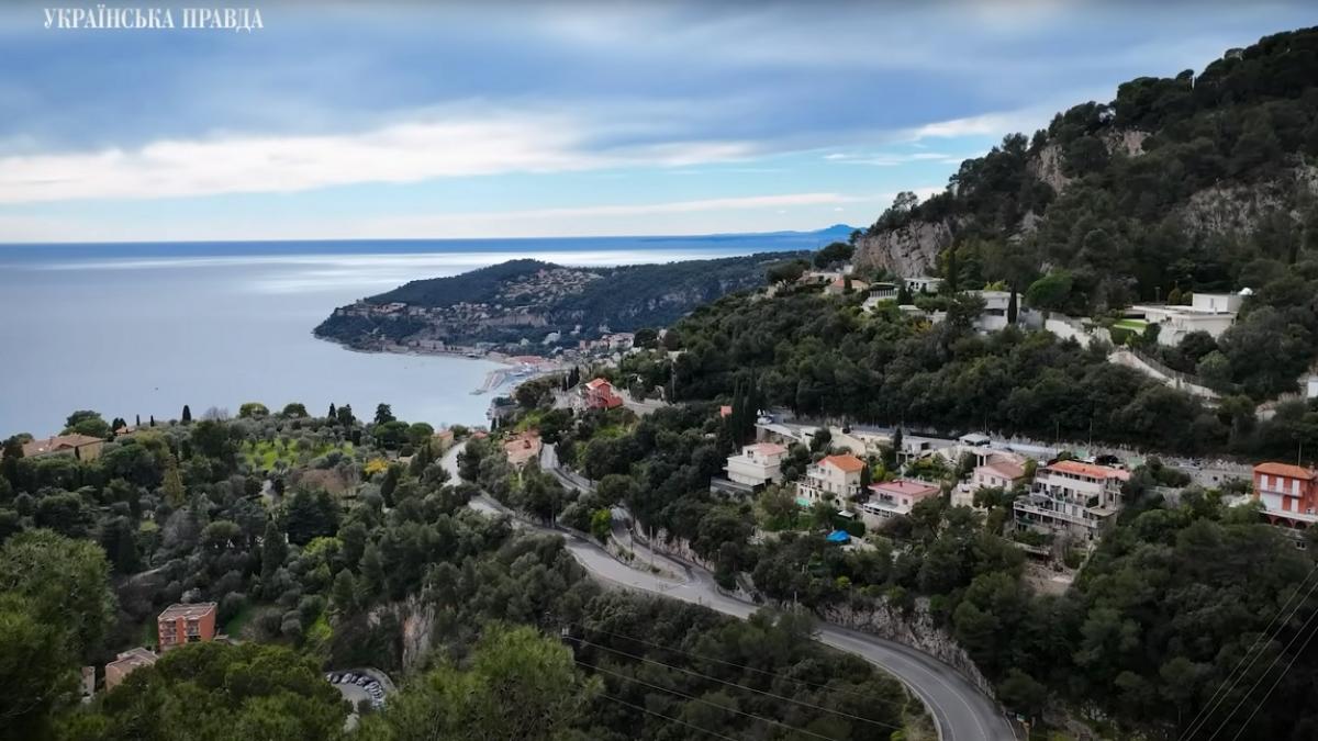 miliardarii rusiei isi toaca averile in paradisul smecherilor