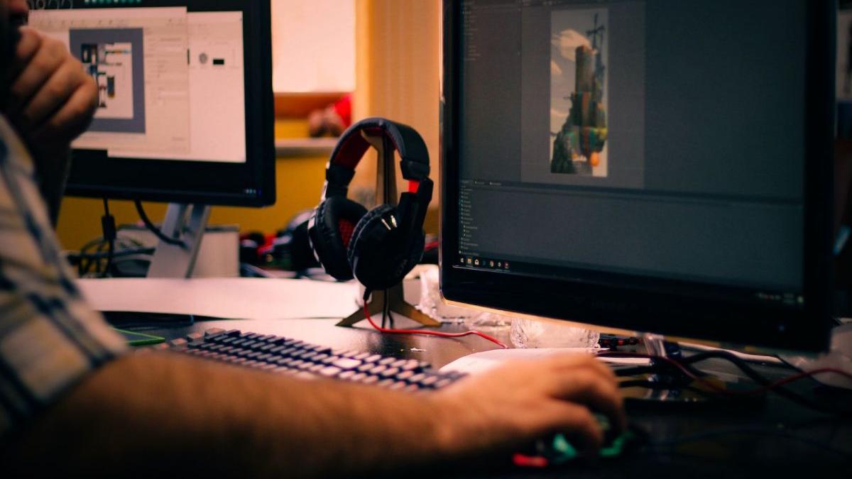 bani elevi studenti romani calculatoare noi