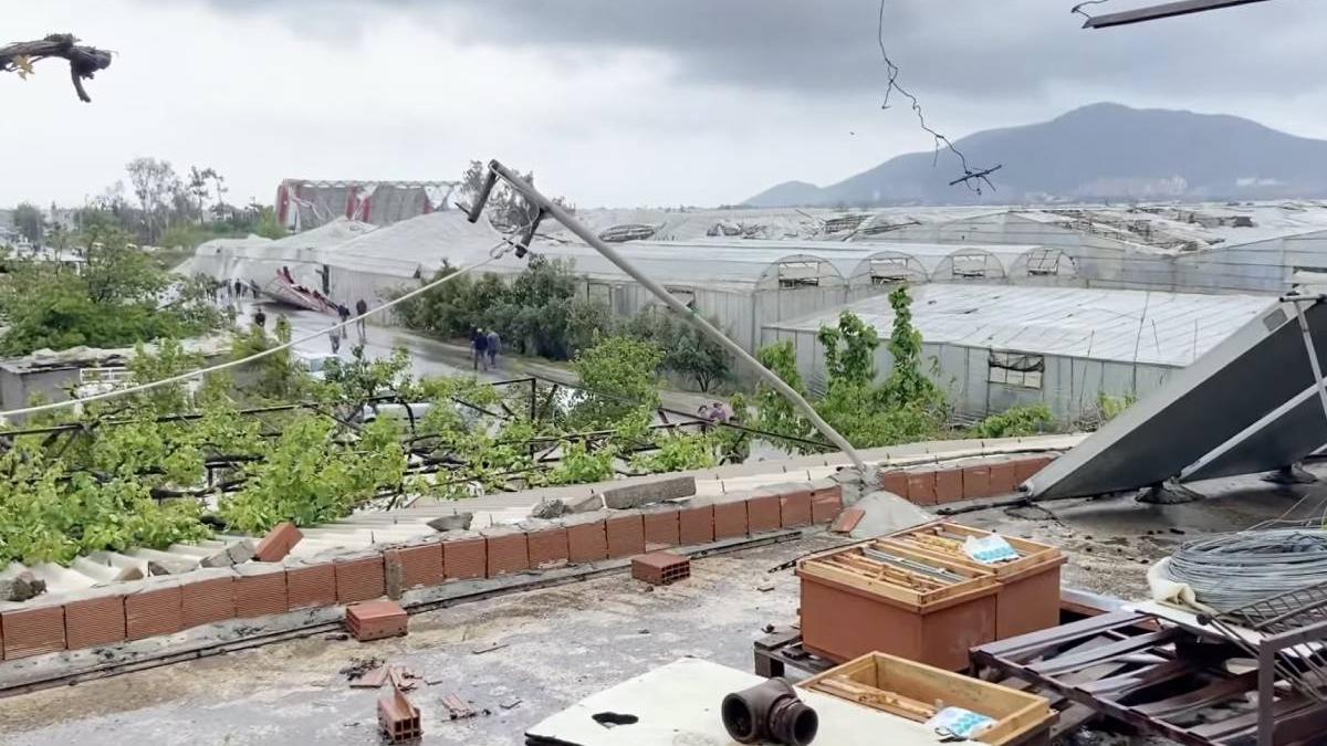 furtuni tornade ravagii turcia locuinte distruse