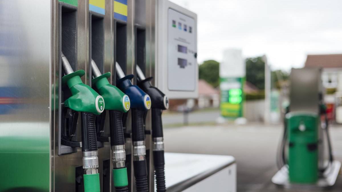 soferi pret litru benzina motorina scazut pret plin combustibil