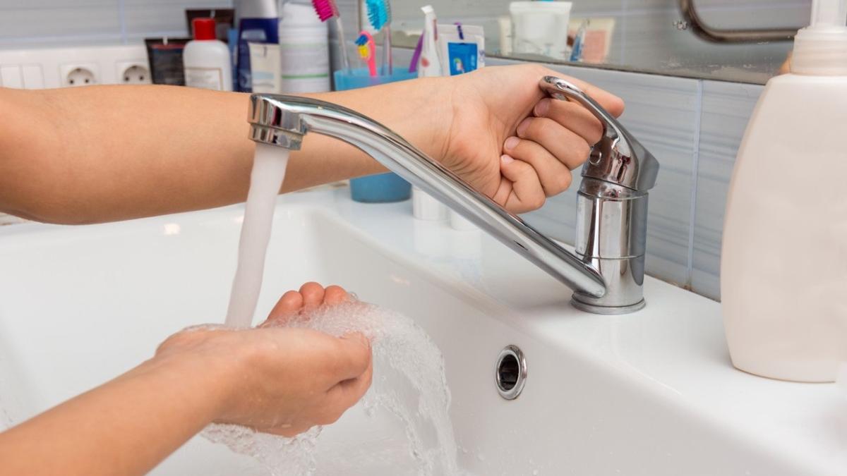 blocuri bucuresti fara apa calda anunt termoenergetica consumatori