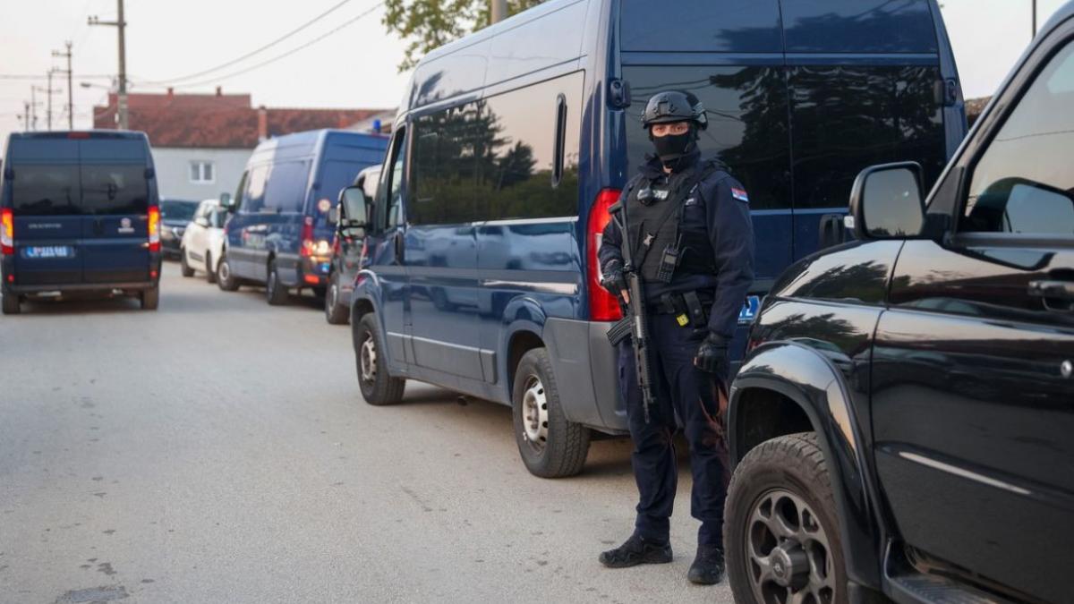 elev serbia masacru tragedia de la belgrad fbi