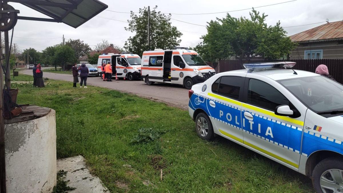 fata 15 ani stins viata venit rau casa vrancea