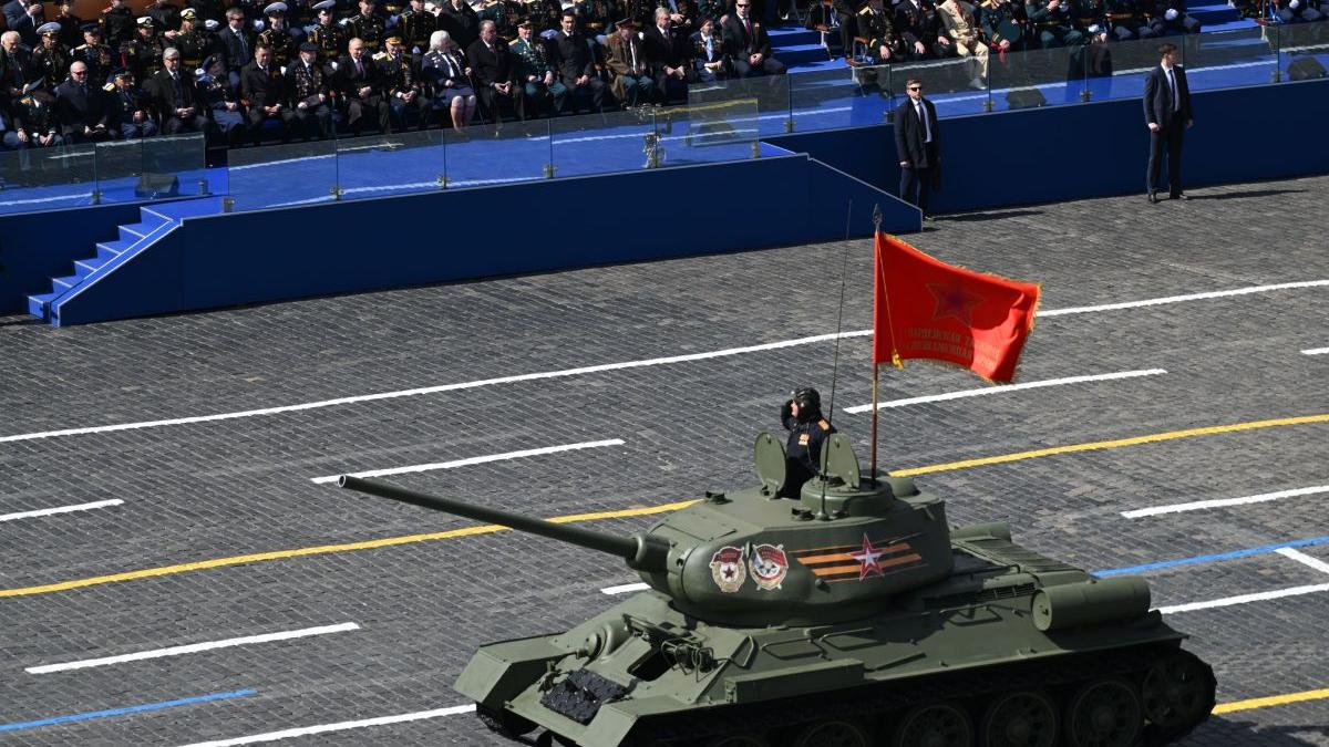 radu tudor armata rusa ucraina bogdan chirieac occident parada putin