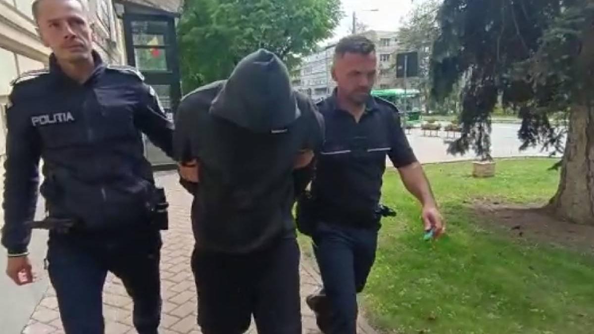 sot doctorita injunghiata tentativa omor