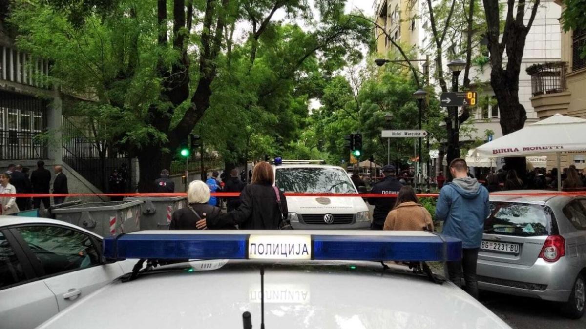 a murit unul din copii impuscati elev 13 ani belgrad bilant masacru zerbia 10 morti