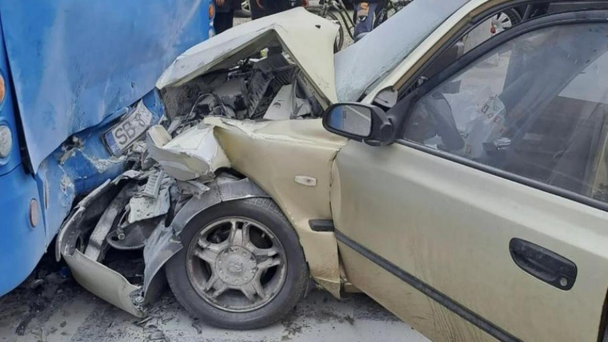 accident mortal sibiu tanar izbit masina autobuz
