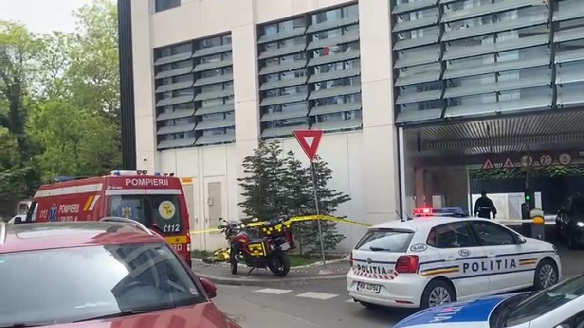 alpinist utilitar cazut cladire birouri bucuresti