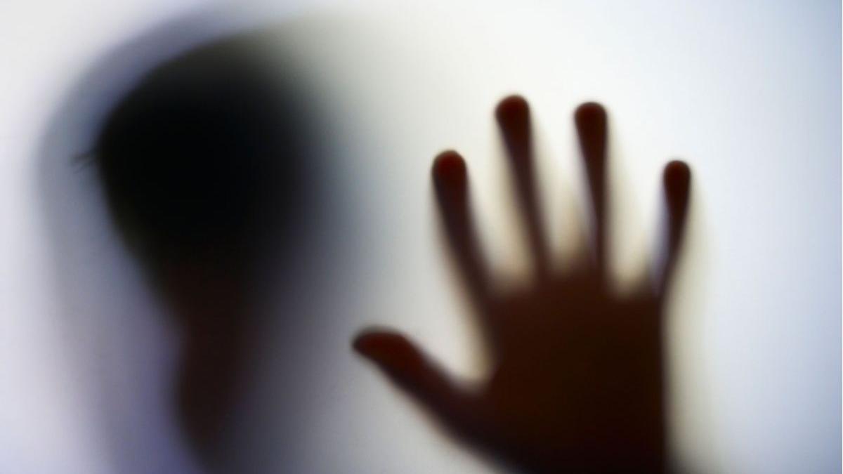 profesor batjocorit eleva valcea cercetat penal