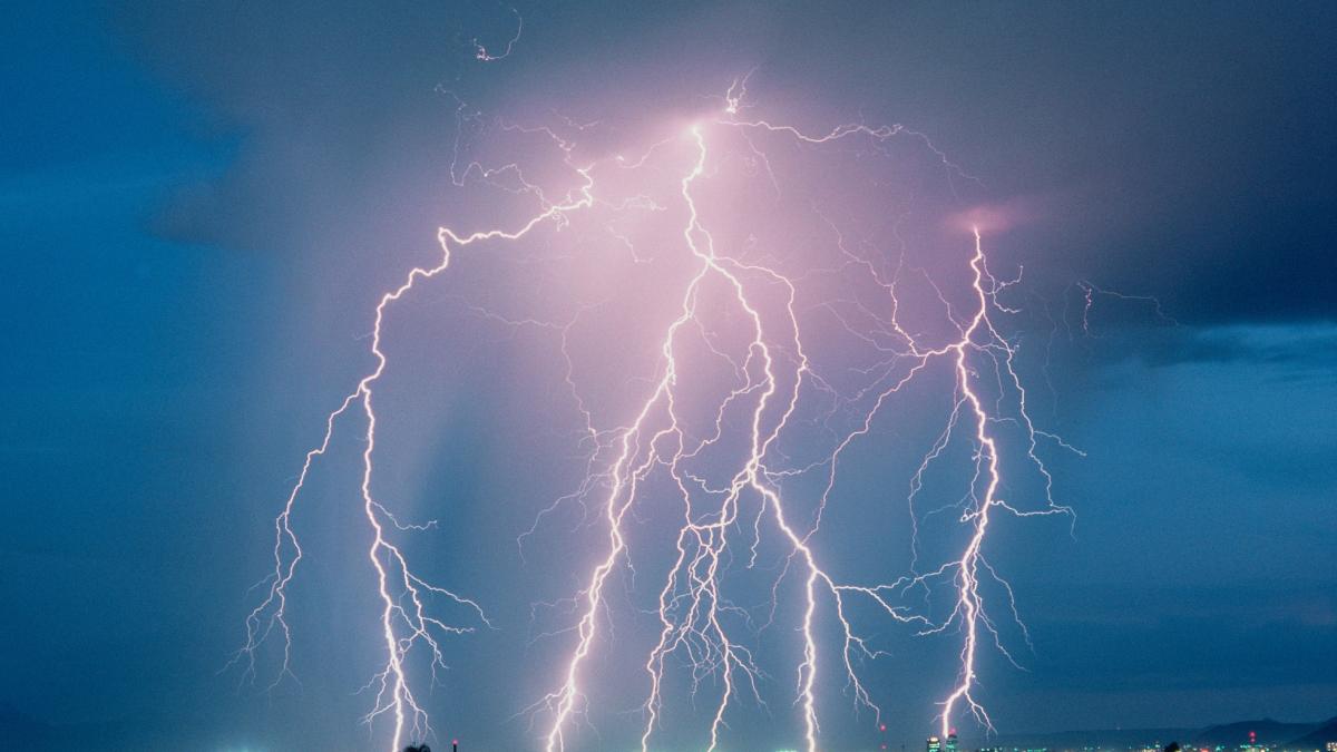 cod galben ploi vijelii 16 17 mai 2023 avertizare meteo anm