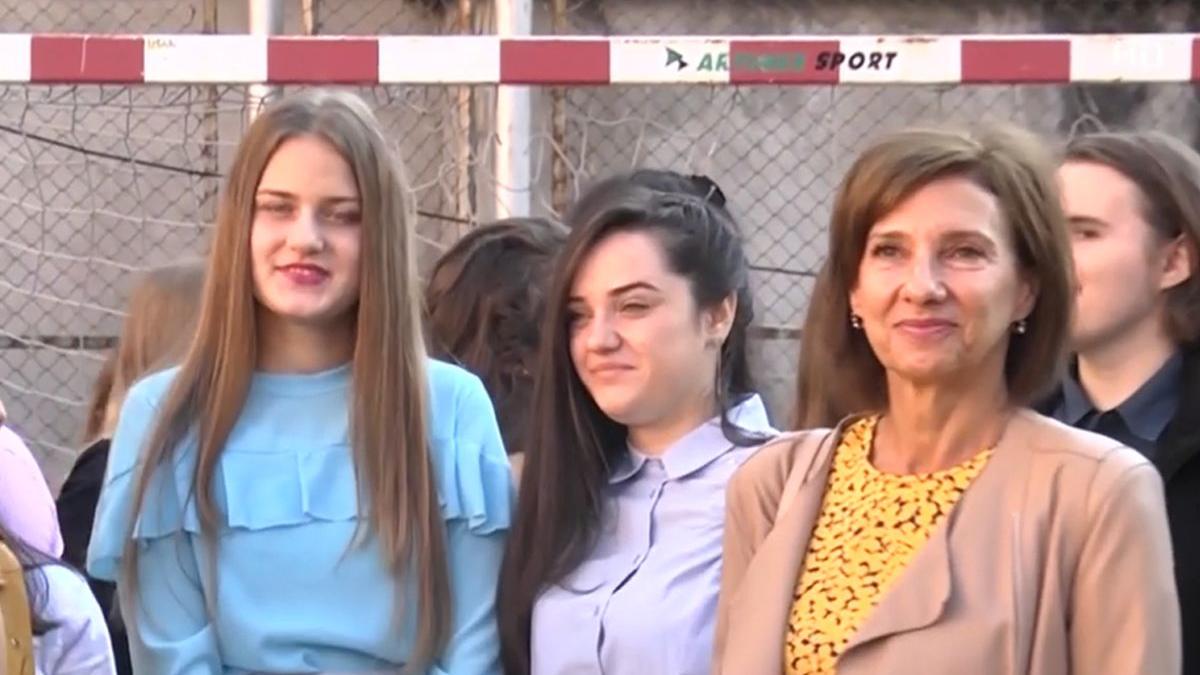 carmen iohannis nu face greva profesori