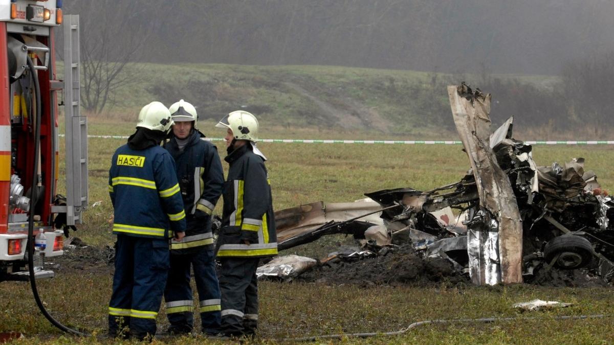 un avion s a prabusit in croatia echipele de interventie cauta supravietuitori