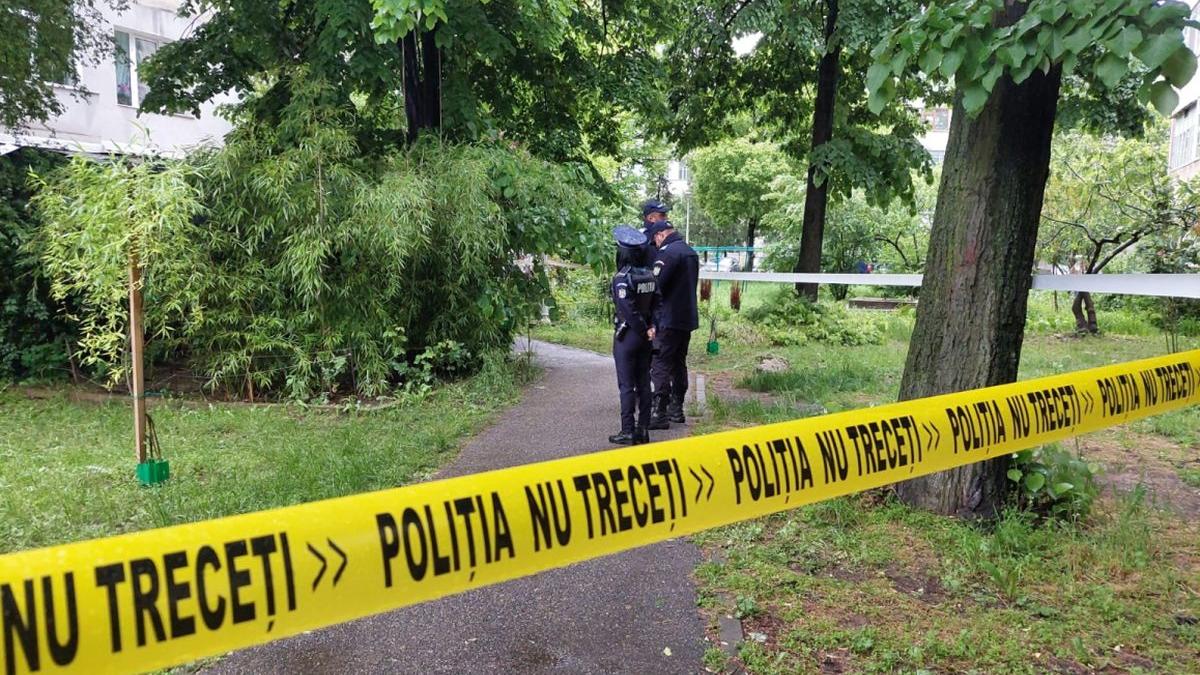 barbat gasit mort lac filiasi dolj fratele a sunat politia